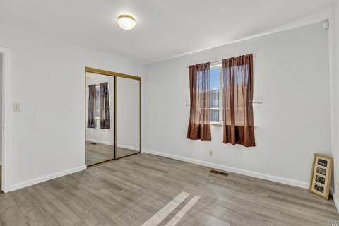 434 Illinois St, Vallejo, CA 94590 photo 24