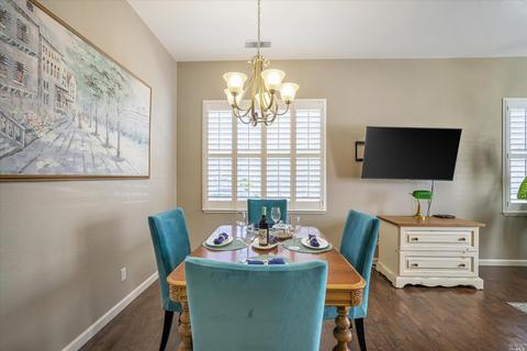 1379 Birdie Dr, Windsor, CA 95492 photo 25
