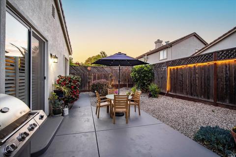 1379 Birdie Dr, Windsor, CA 95492 photo 68