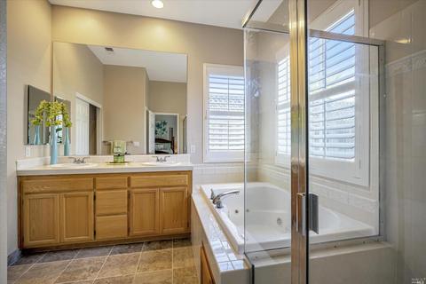 1379 Birdie Dr, Windsor, CA 95492 photo 44