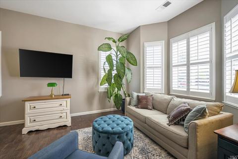 1379 Birdie Dr, Windsor, CA 95492 photo 12