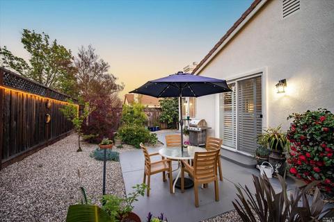 1379 Birdie Dr, Windsor, CA 95492 photo 49