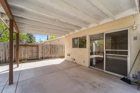 84 Longview Dr, Vacaville, CA 95687 photo 38
