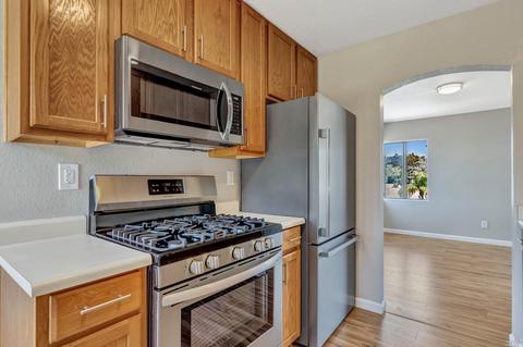 1317 Magazine St, Vallejo, CA 94591 photo 8