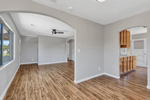 1317 Magazine St, Vallejo, CA 94591 photo 3