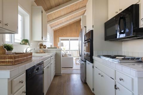 146 Ridgeway Ave, Fairfax, CA 94930 photo 6