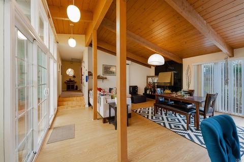 1690 Madrone Dr, Ukiah, CA 95482