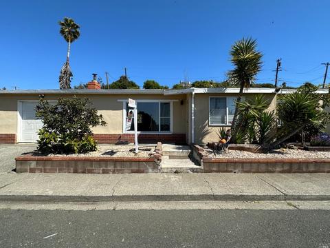 227 Navone St, Vallejo, CA 94591 photo 2