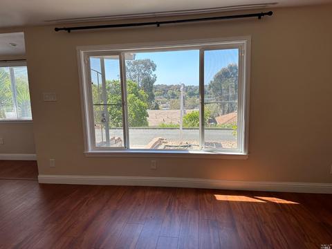 227 Navone St, Vallejo, CA 94591 photo 7