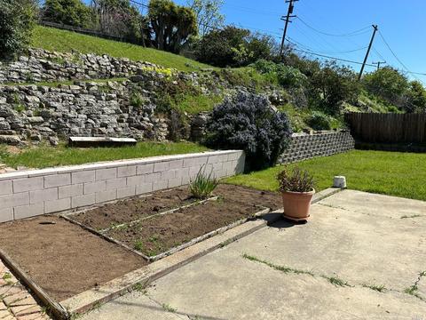 227 Navone St, Vallejo, CA 94591 photo 25