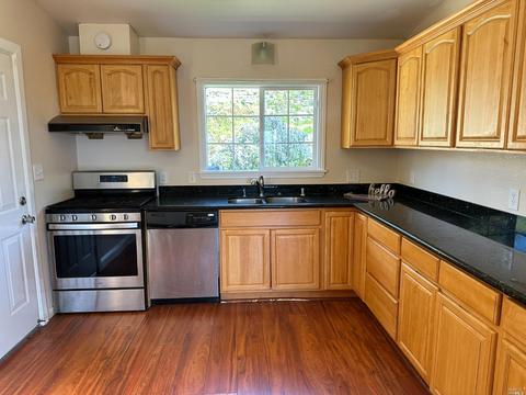 227 Navone St, Vallejo, CA 94591 photo 10