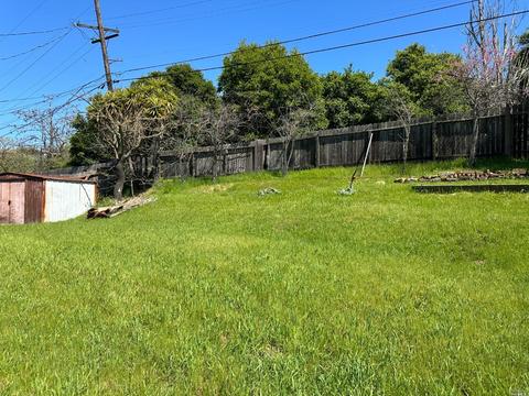 227 Navone St, Vallejo, CA 94591 photo 32