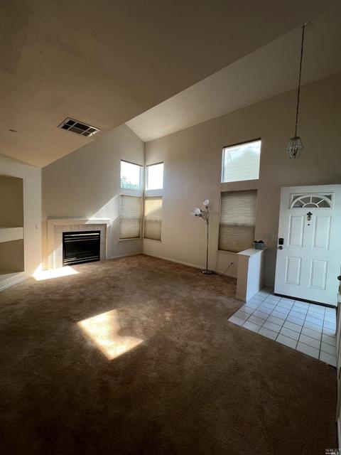 212 Clearpointe Dr, Vallejo, CA 94591 photo 2