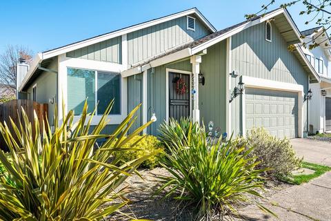 809 Bond Pl, Windsor, CA 95492 photo 3