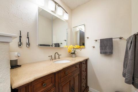 809 Bond Pl, Windsor, CA 95492 photo 18