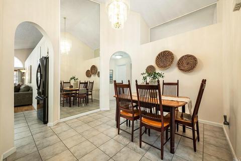 809 Bond Pl, Windsor, CA 95492 photo 7