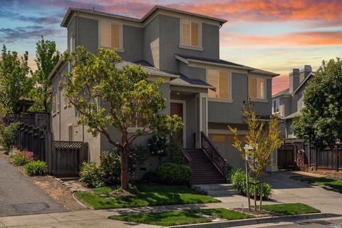 1339 Gordon Ln, Santa Rosa, CA 95404