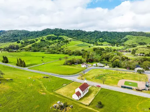 4299 Nicasio Valley Rd, Nicasio, CA 94946 photo 9