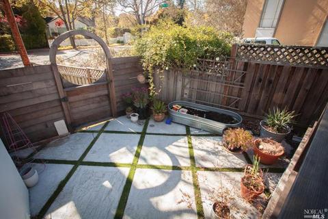 1102 D St, Petaluma, CA 94952 photo 18