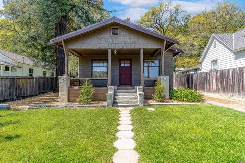 13350 Spring St, Hopland, CA 95449