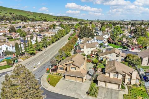 3040 Peppertree Dr, Fairfield, CA 94533 photo 4