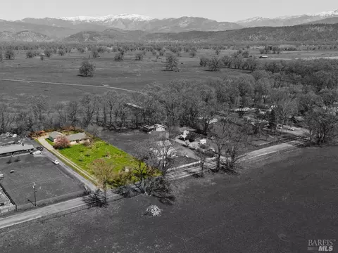 24900 Fairbanks Ln, Covelo, CA 95428