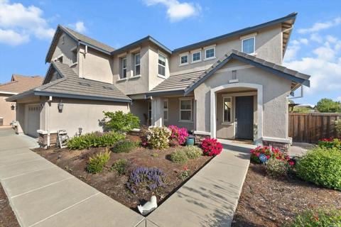 898 Hampton St, Vacaville, CA 95687 photo 4