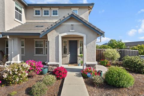 898 Hampton St, Vacaville, CA 95687 photo 5