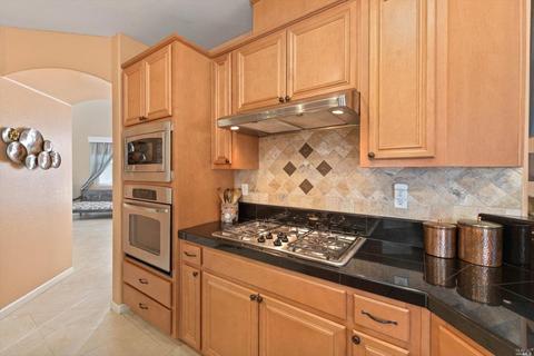 898 Hampton St, Vacaville, CA 95687 photo 17
