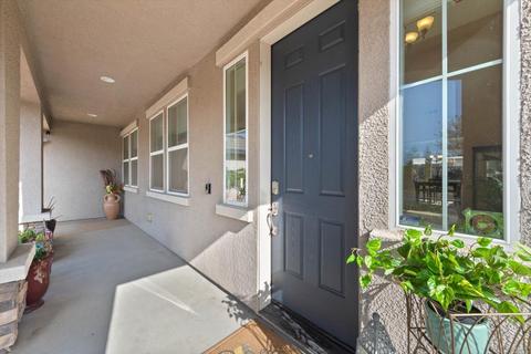898 Hampton St, Vacaville, CA 95687 photo 6