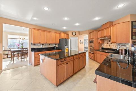 898 Hampton St, Vacaville, CA 95687 photo 18