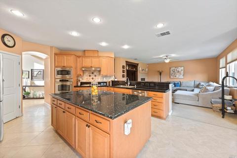 898 Hampton St, Vacaville, CA 95687 photo 15