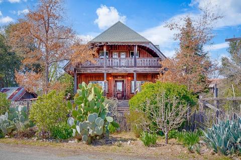 300 W Ralph Bettcher Dr, Hopland, CA 95449