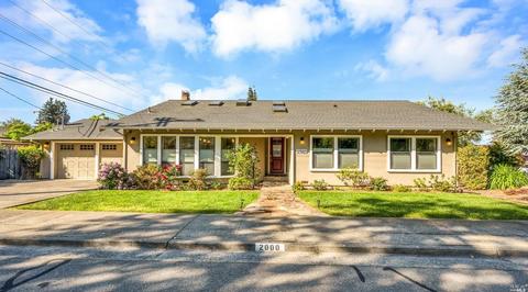 2000 E Foothill Dr, Santa Rosa, CA 95404