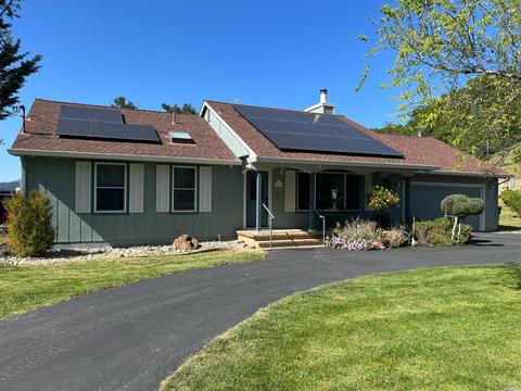 28761 River Rd, Cloverdale, CA 95425