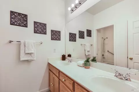 556 Ruby Dr, Vacaville, CA 95687 photo 50
