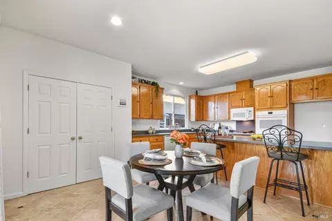 556 Ruby Dr, Vacaville, CA 95687 photo 19
