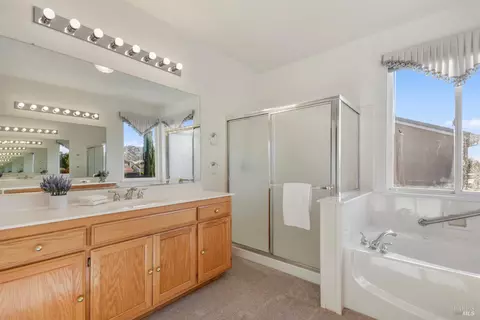 556 Ruby Dr, Vacaville, CA 95687 photo 62