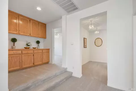 556 Ruby Dr, Vacaville, CA 95687 photo 37