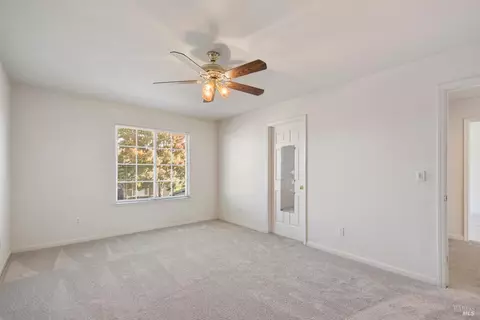 556 Ruby Dr, Vacaville, CA 95687 photo 39