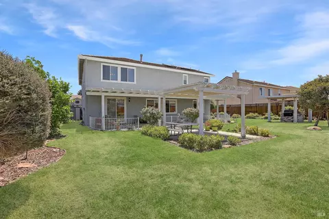 556 Ruby Dr, Vacaville, CA 95687 photo 5