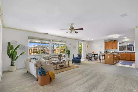 556 Ruby Dr, Vacaville, CA 95687 photo 16