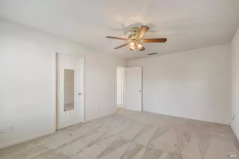 556 Ruby Dr, Vacaville, CA 95687 photo 40