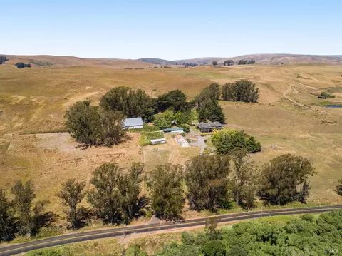 5700 Middle Rd, Petaluma, CA 94952 photo 6