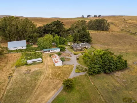 5700 Middle Rd, Petaluma, CA 94952 photo 2