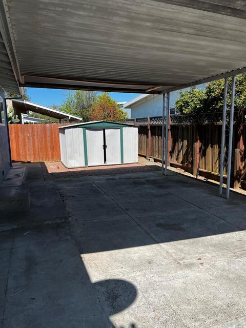 560 Greenbach St, Napa, CA 94559 photo 5