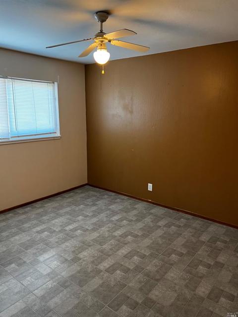 560 Greenbach St, Napa, CA 94559 photo 22