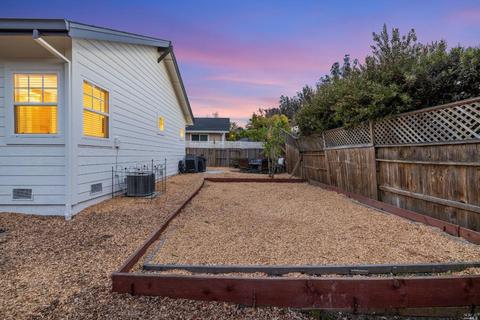 8557 Cypress Ave, Cotati, CA 94931 photo 43