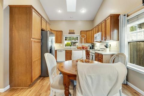 8557 Cypress Ave, Cotati, CA 94931 photo 14