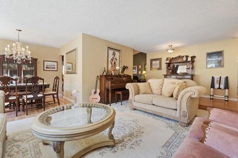 1365 Shea Ter, Vallejo, CA 94591 photo 8
